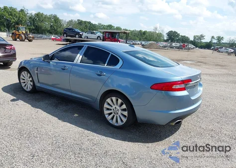 2009 Jaguar Xf Premium Luxury from USA, damaged, VIN SAJWA06B79HR01561